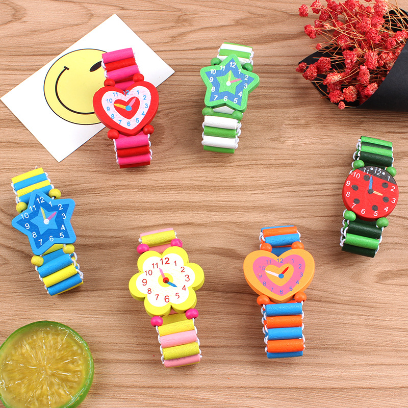 3 개/몫 나무 손목 시계 좋은 만화 공예 팔찌 시계  - Kids Educational Watch 리뷰 및 가격
